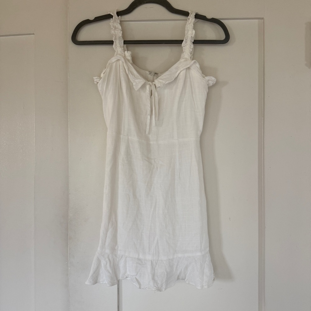 White linen-blended mini dress